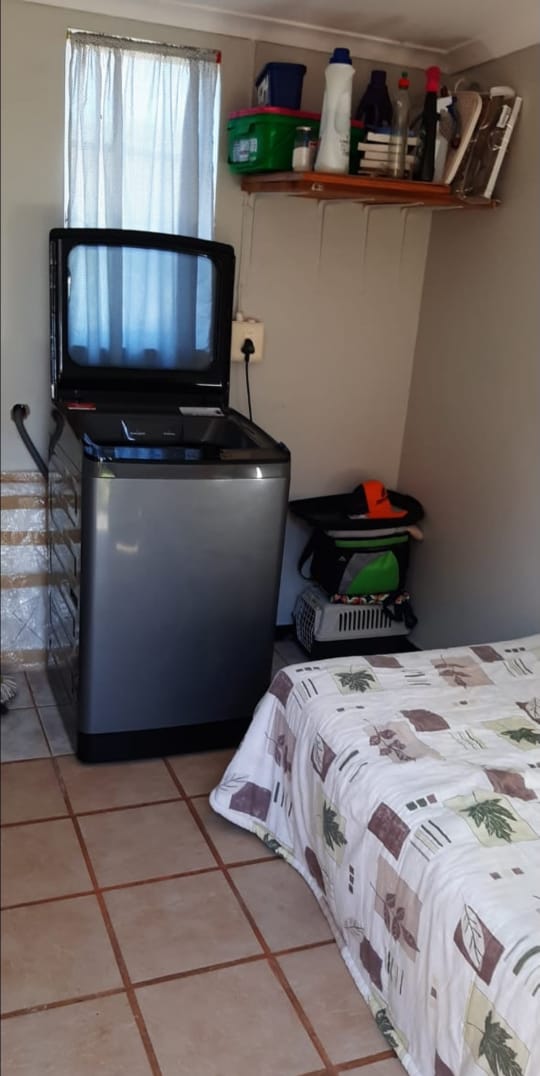 2 Bedroom Property for Sale in Uniondale Western Cape